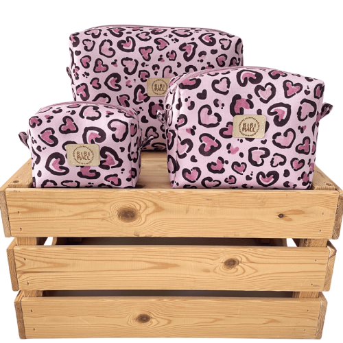 zestaw 3 szt kosmetyczek,różowe w panterkę