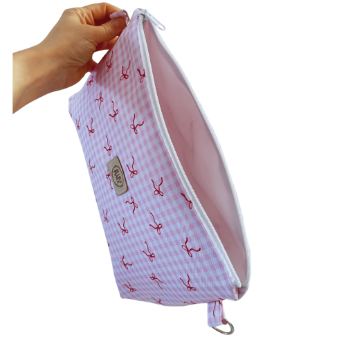 kosmetyczka dla mamy i dziecka pojemna