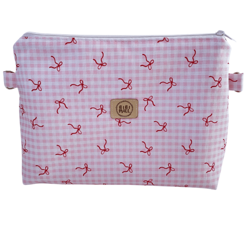 kosmetyczka różowa w kratkę i kokardki