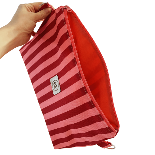 pojemna kosmetyczka,wodoodporna dla mamy